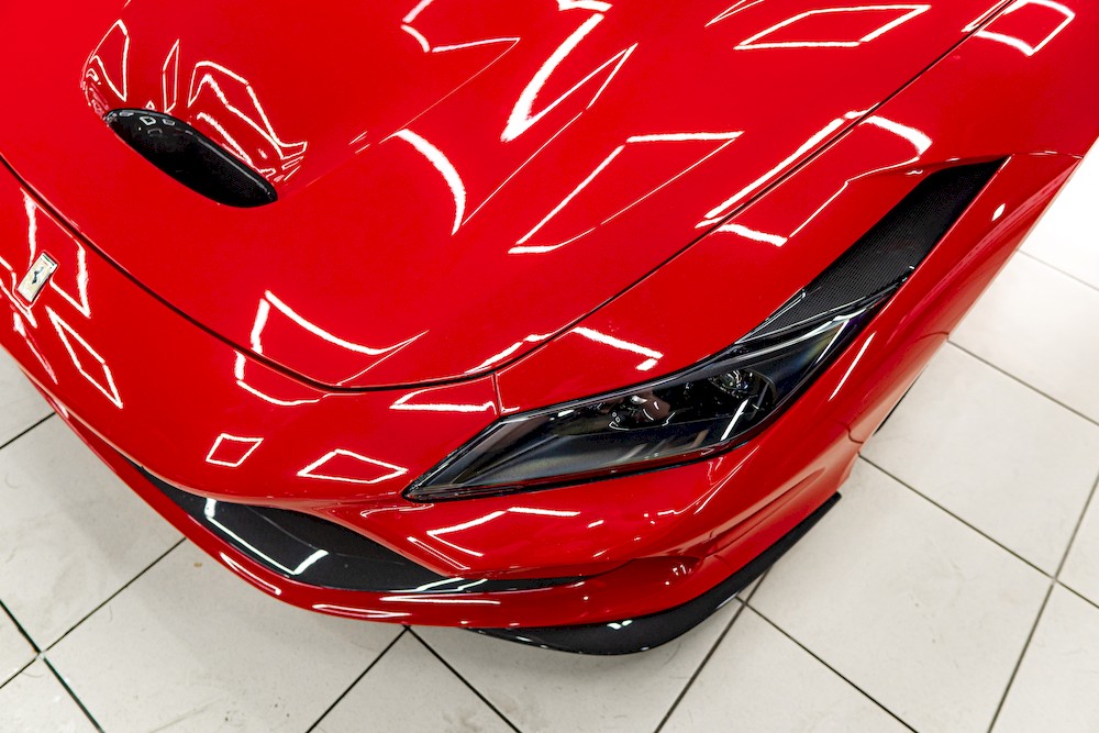 Оклейка пленкой Ferrari F8